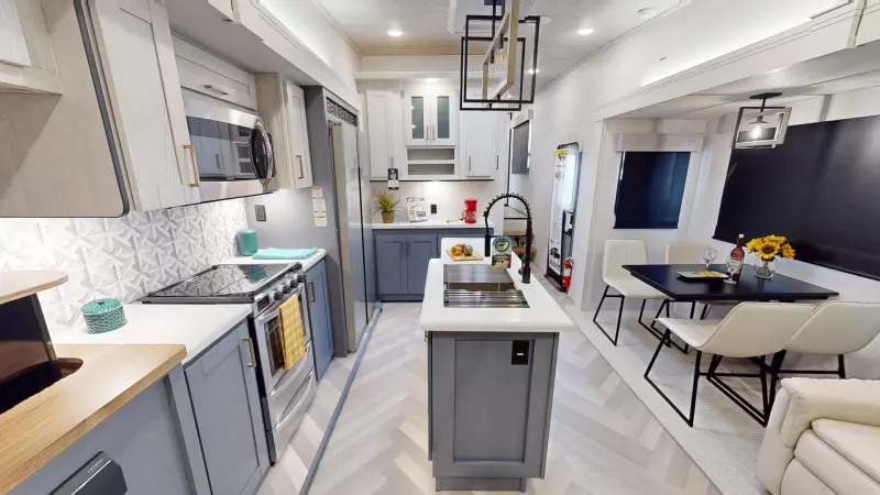 382MBH Floorplan Main Room