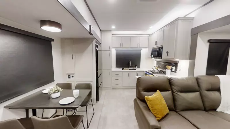 BONUS38 Floorplan Main Room